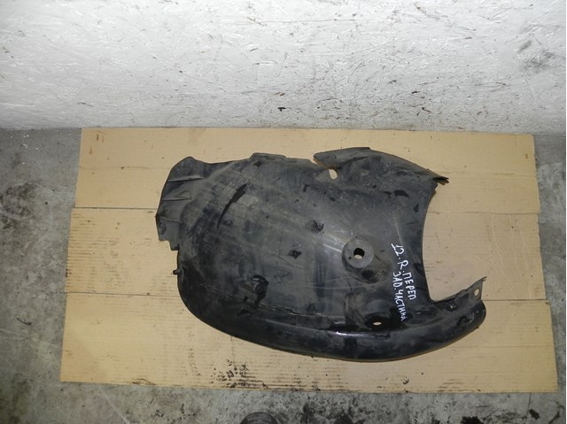 Підкрилок переднього крила, правий задній 8200289946 RENAULT