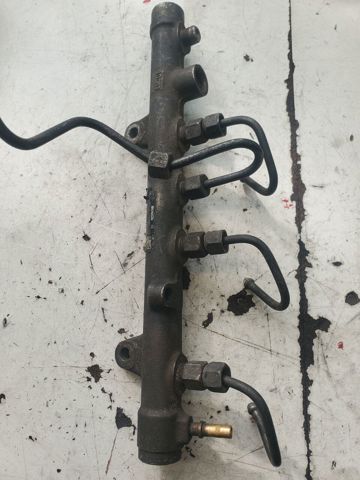 Паливна рампа 8200330912 RENAULT