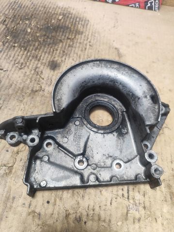 Кришка двигуна передня 8200391938 RENAULT