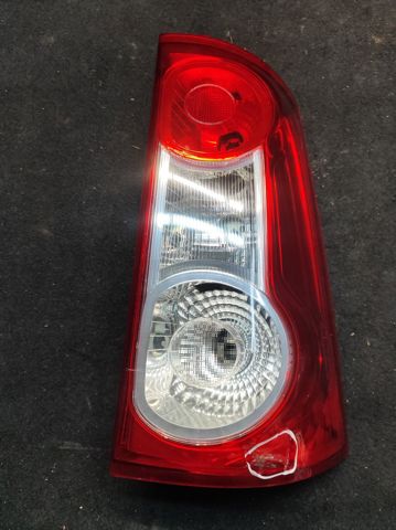 Задні ліхтарі 8200413995 RENAULT