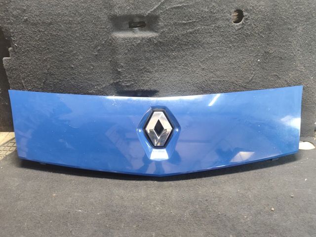 Ободок решітки радіатора 8200499017 RENAULT
