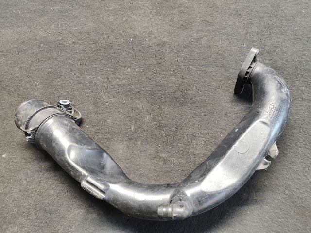 Патрубок повітряний, вхід в турбіну (наддув) 8200645723 RENAULT