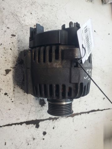 Генератор автомобільний 8200667607 RENAULT