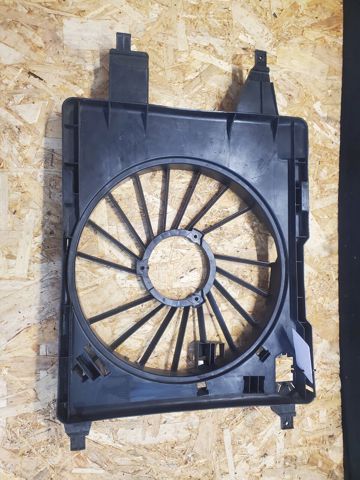 Вентилятор радіатора Renault Scenic 2