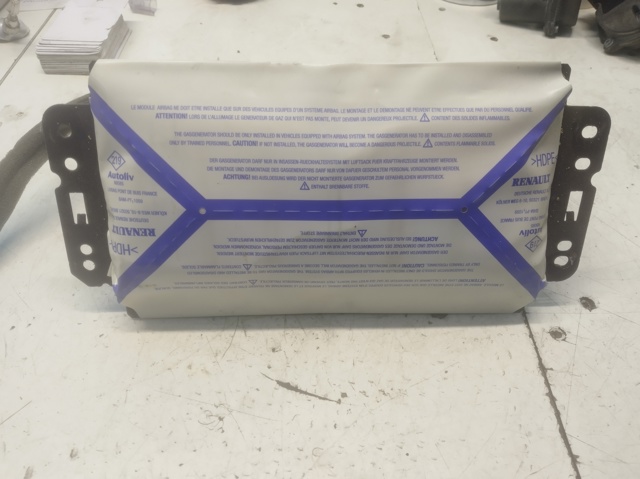 Установка подушки безпеки пасажира 8200706146 RENAULT