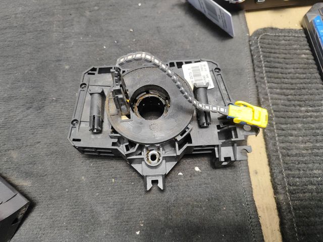 Перемикач підрульовий, правий 8200792575 RENAULT