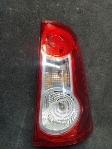 Ліхтар задній правий 8200864610 RENAULT