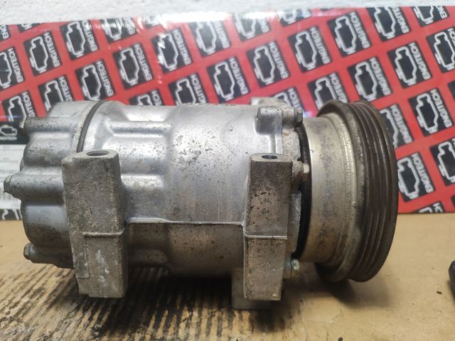 Компресор кондиціонера 8200866443 RENAULT