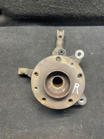 Вісь передня і поворотні кулаки 8200881829 RENAULT