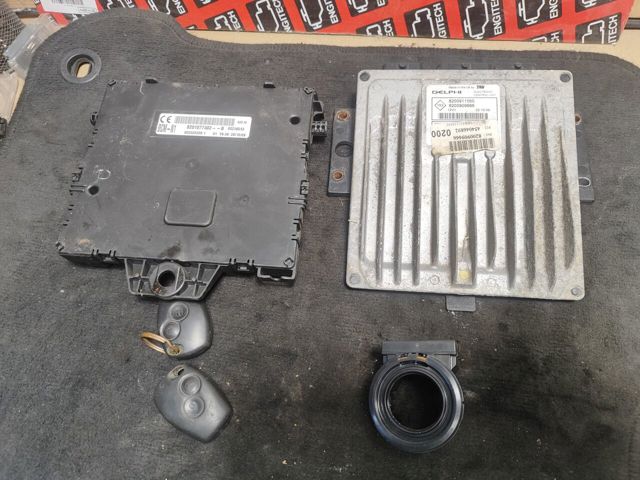 ЕБУ 8200911560 RENAULT