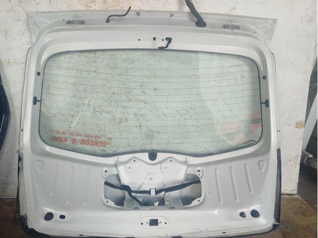 Треті двері 8201056478 RENAULT