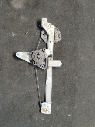 Механізм склопідйомника двері задньої, лівої 827211031R RENAULT