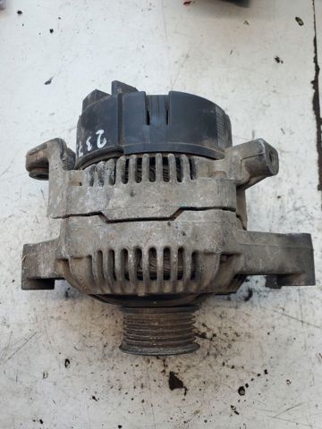 Б/у генератор opel vektra b 1.6  (2000) код: 1391