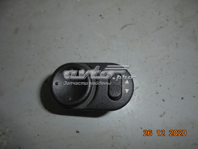 Регулятор дзеркал 9226861 OPEL