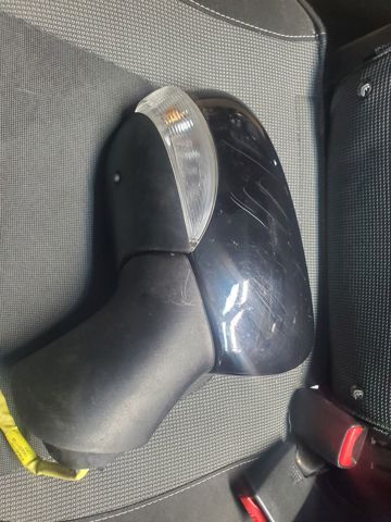 Праве бічне дзеркало 963016046R RENAULT