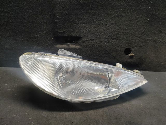 Фара основна права 9640559480 PEUGEOT