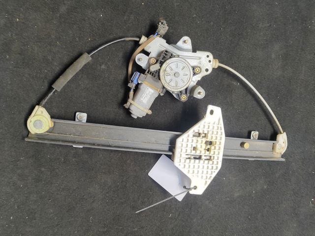 Моторчик склопідйомника двері задніх, правих 96627082 GM