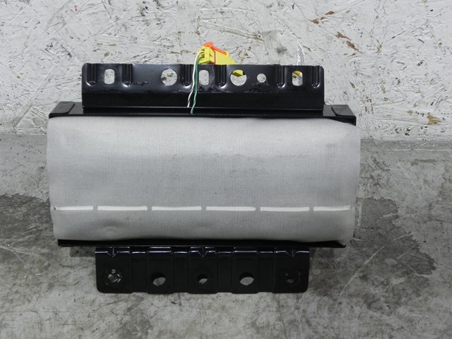 Подушка безпеки бокова 96817940 GM