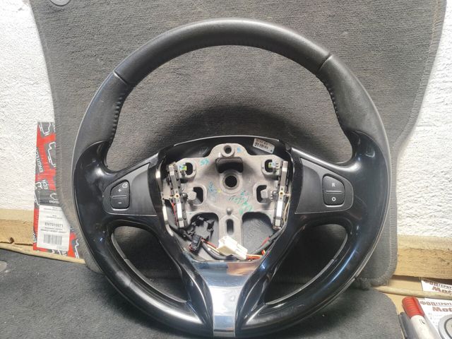Руль 985105453R RENAULT