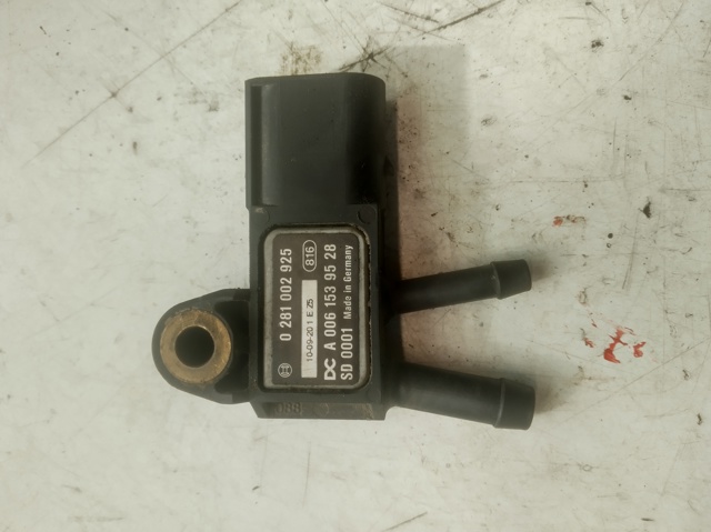 Датчик тиску вихлопних газів A0061539528 MERCEDES