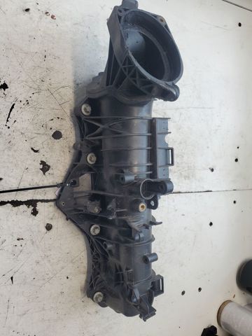 Колектор впускний A6540902100 MERCEDES