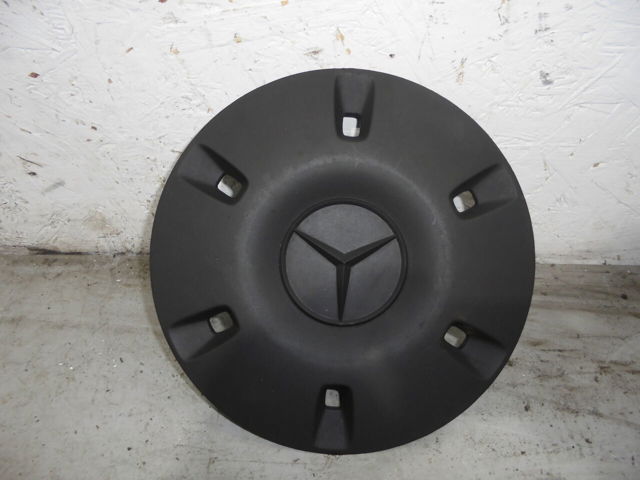 Ковпаки на диски A9064010025 MERCEDES