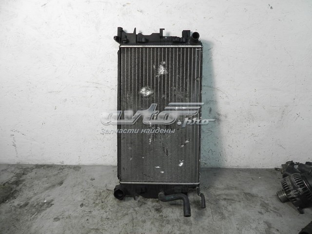 Б/у радиатор охлаждения  mercedes benz sprinter-906 (2010) код: 6302 A9065000002