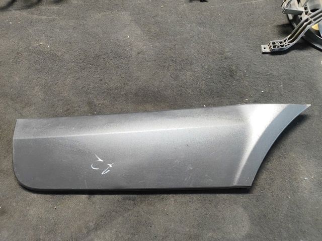 Молдинг заднього правого крила A9066905882 MERCEDES