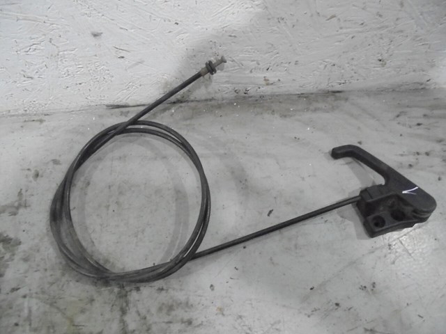 Трос капота без ручки A9068800059 MERCEDES
