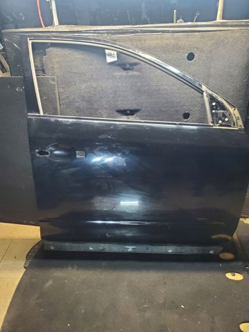 Дверка передня права H010MCC0MB NISSAN