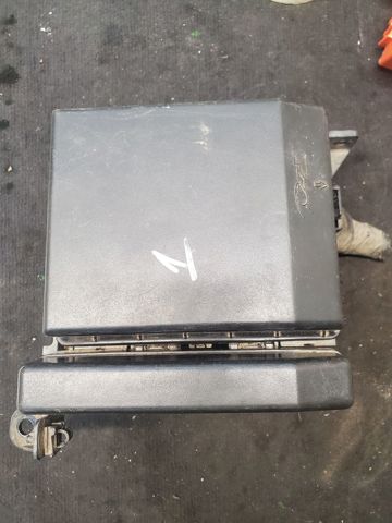Коробка запобіжників MR965734 MITSUBISHI