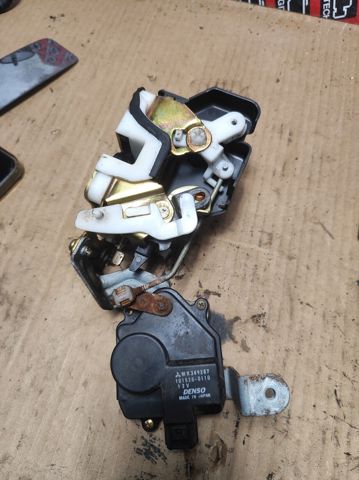 Замок задньої двері, лівої MR970621 MITSUBISHI