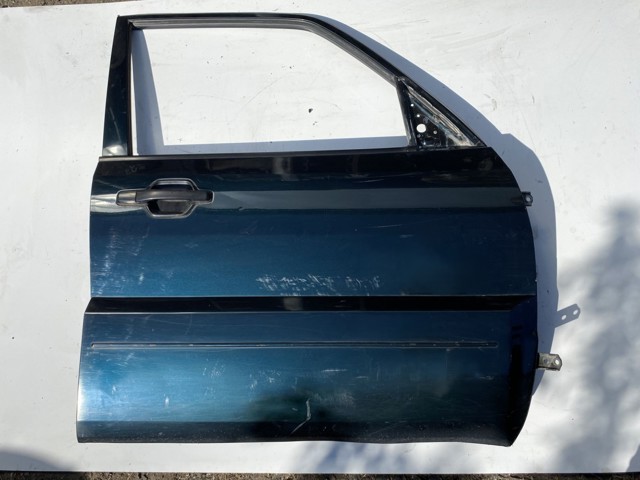 Пасажирські передні двері 5700A878 MITSUBISHI