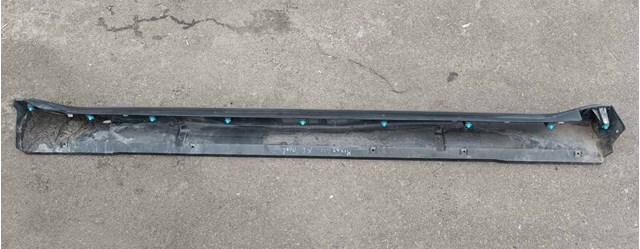 Молдинг передньої правої двері 5727A030 MITSUBISHI