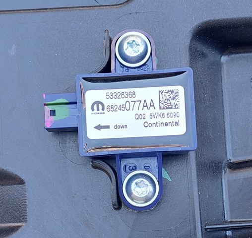Датчик Айрбег передній 68245077AA CHRYSLER
