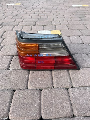 Задній правий стоп 1248201464 MERCEDES
