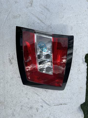Задній правий стоп 6V9945112 VAG