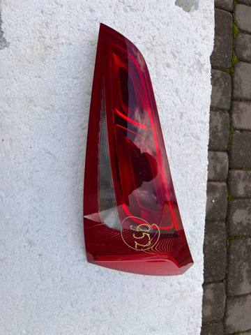 Задні ліхтарі 8R0945094 VAG
