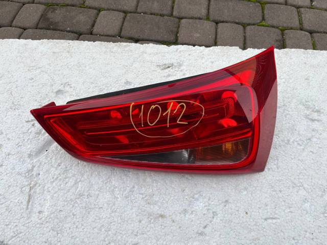 Ліхтар задній правий 8X0945094 VAG