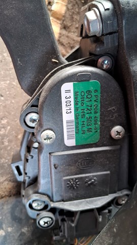 Підаль газу 6Q1721503M VAG
