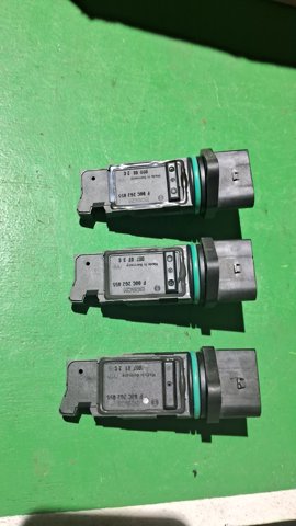Датчик впуску повітря F00C2G2055 BOSCH