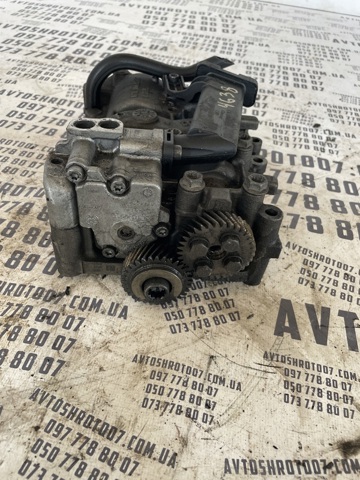 Насос масляний 03L103537 VAG