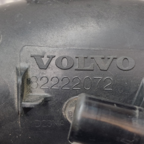 Патрубок повітряний, вихід повітряного фільтра 32222072 VOLVO