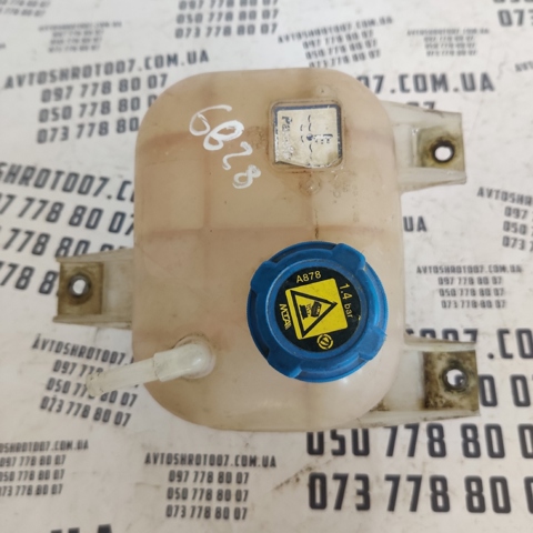 Розширювальний бачок охолодження Fiat Doblo I