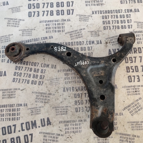 Поперечний важіль 545002P000 HYUNDAI