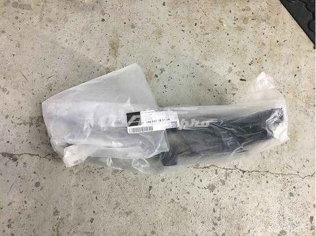 Кронштейн бампера переднього, правий A156885182164 MERCEDES