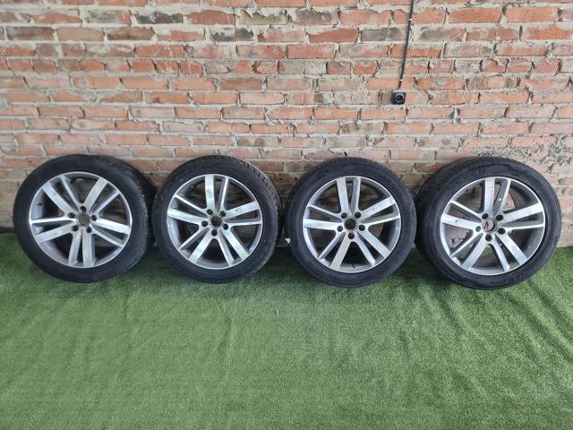 Диски литі (легкосплавні, титанові) 4L0601025AJ VAG