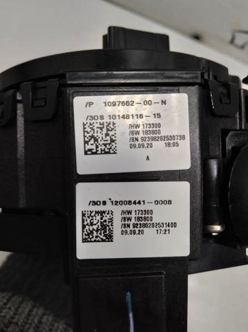 Перемикач підрульовий 109766200N TESLA