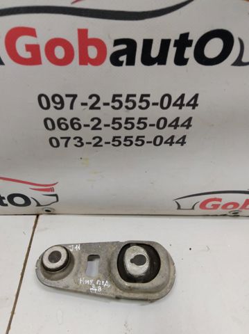 Опора двигуна задня 113604EA0A NISSAN