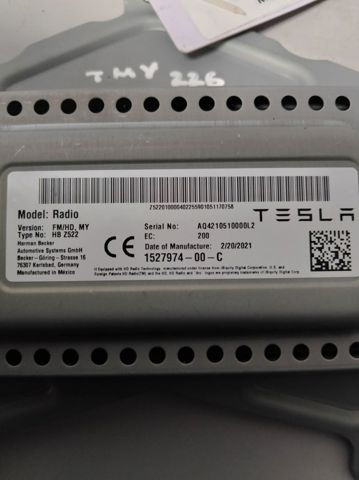 Магнітола 152797400C TESLA